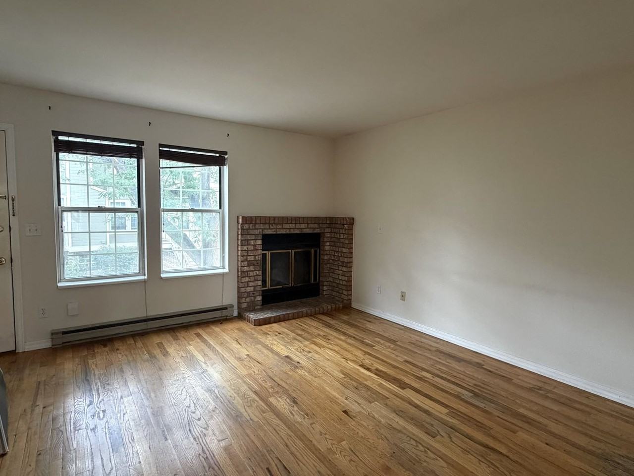 3200 Azalea Dr Apt F3 - Photo 4 of 13