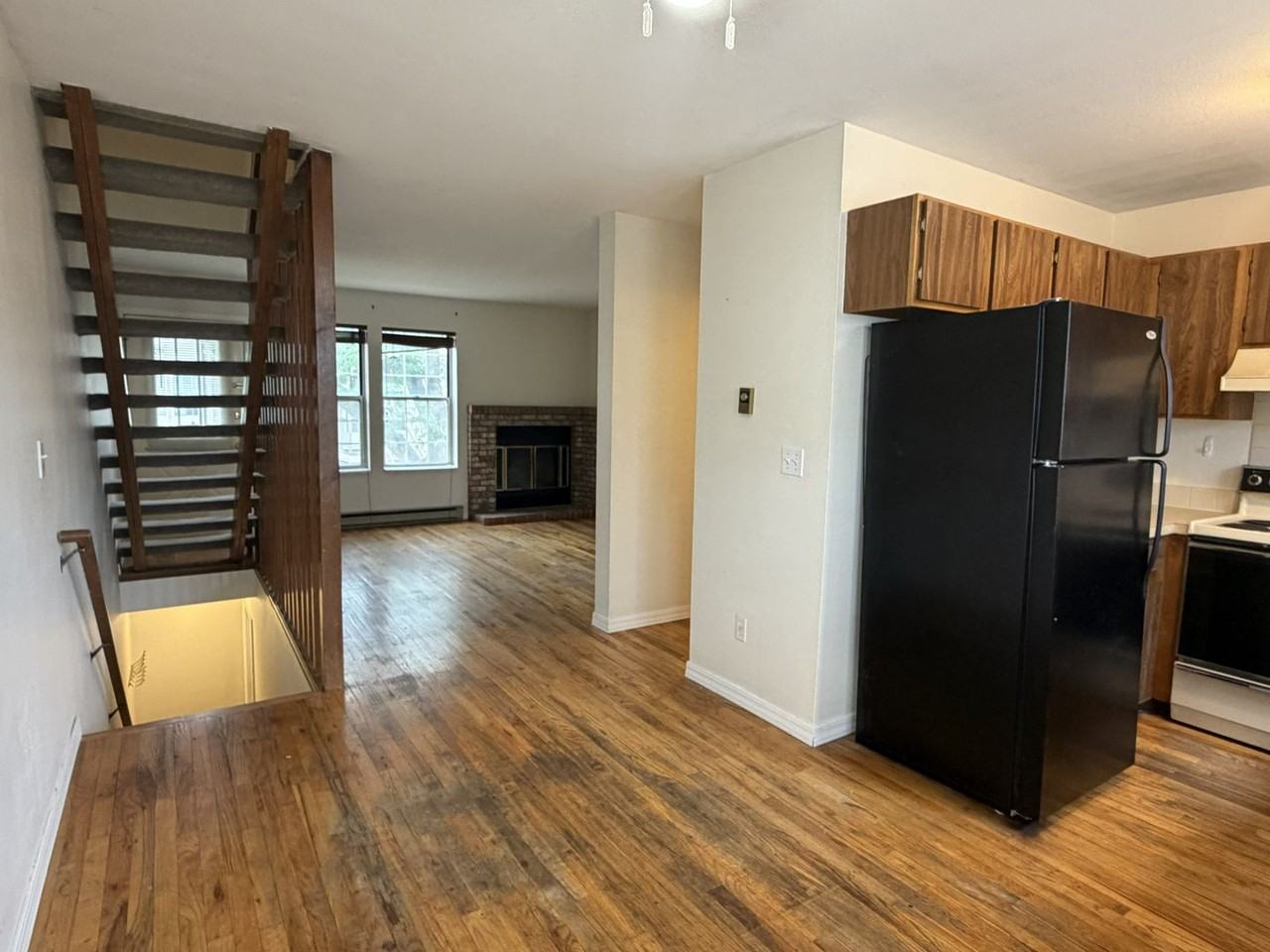 3200 Azalea Dr Apt F3 - Photo 7 of 13