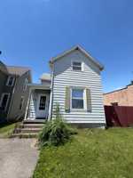 featured image of 2131 N Wells St