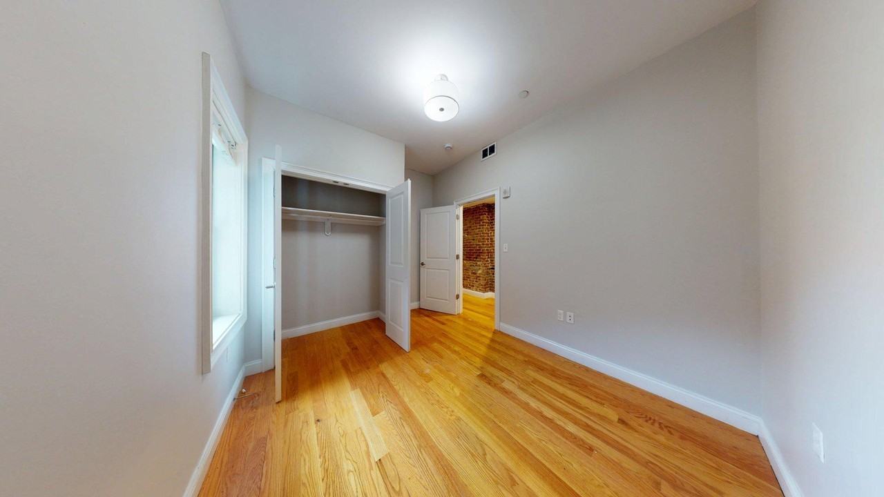 151 Meridian St #2 - Photo 3 of 27