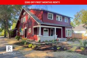 featured image of 10 Willamette Ave #2