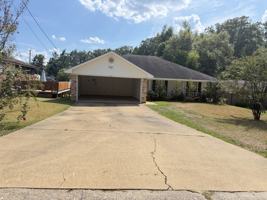featured image of 403 Crystal Dr