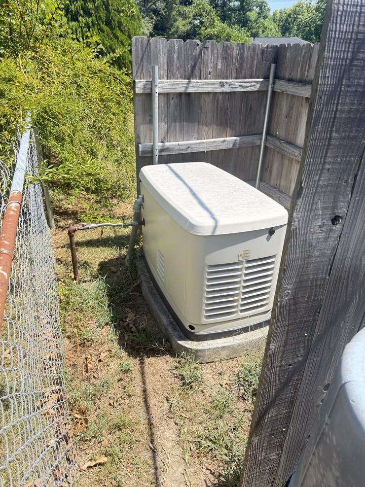 203 Holly Ridge Dr - Photo 2 of 3