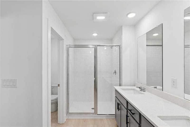 158 Red Bud Rd - Photo 4 of 13