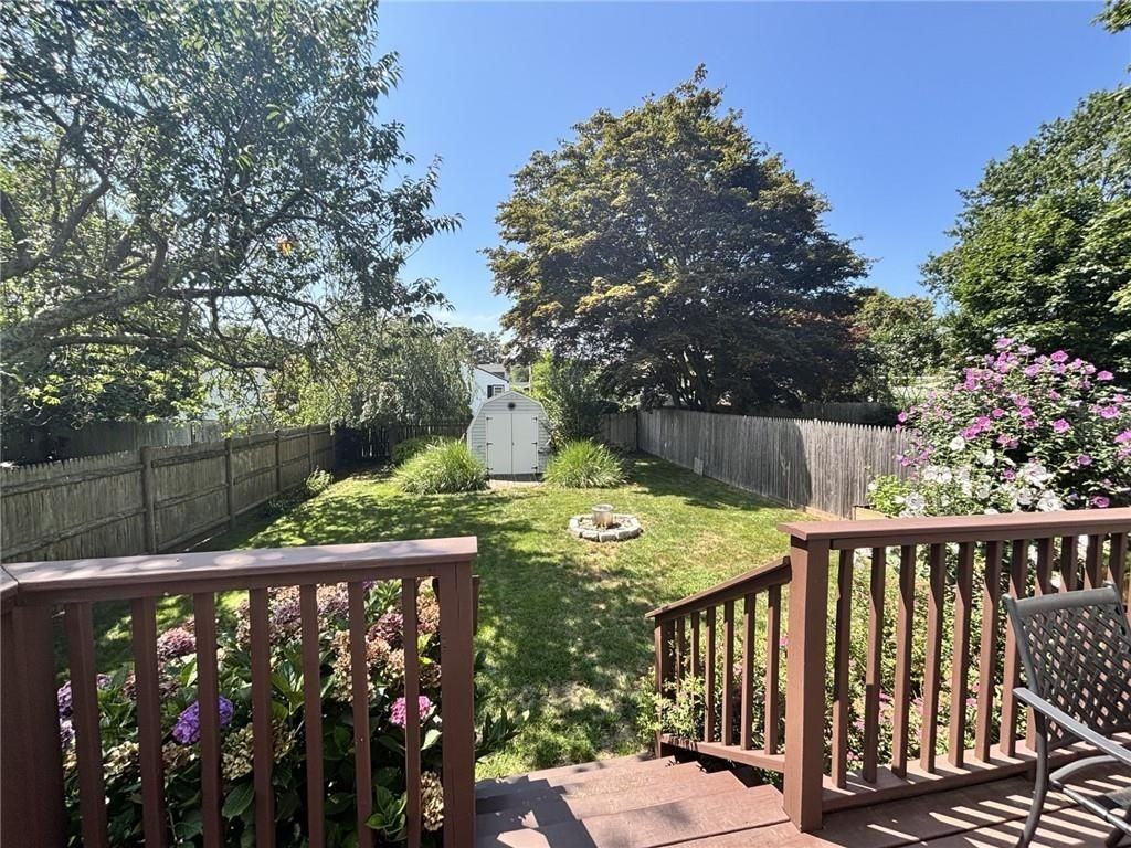 28 Fenner Ave - Photo 3 of 15