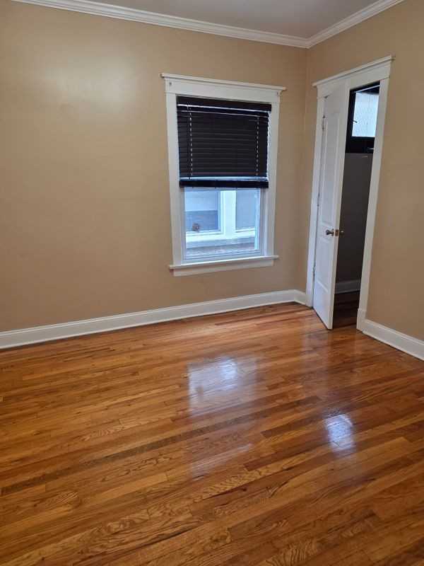 7834 S Langley Ave ##2 - Photo 4 of 13