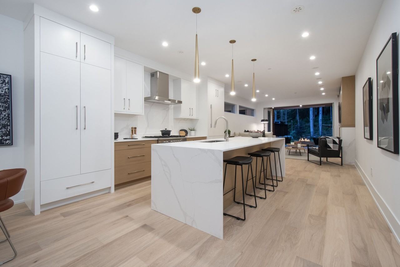 7 Glenmore Drive - Photo 3 of 15
