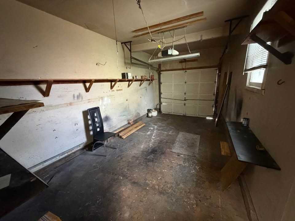 2338 S Chautauqua Ave - Photo 5 of 8