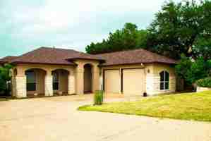 featured image of 20600 Highland Lake Dr