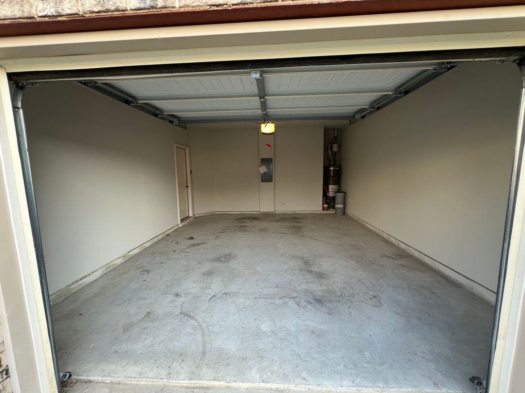 229 Turtle Creek Dr - Photo 3 of 13
