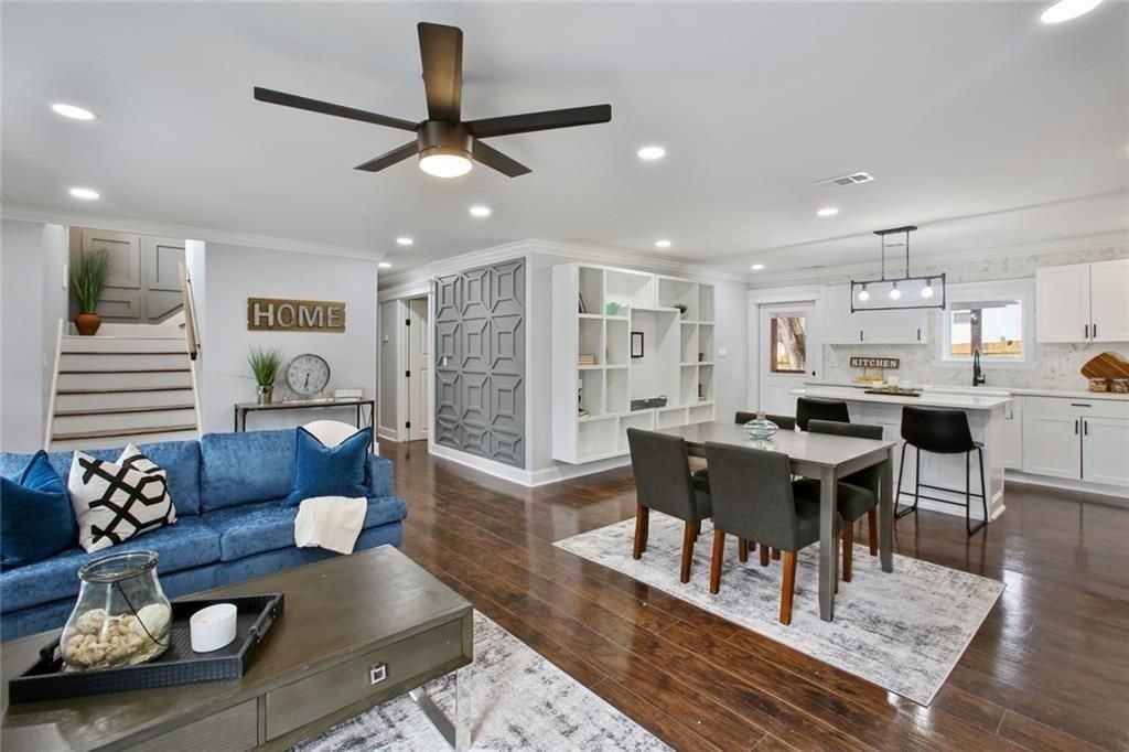 3499 Fairlane Dr Nw - Photo 4 of 29