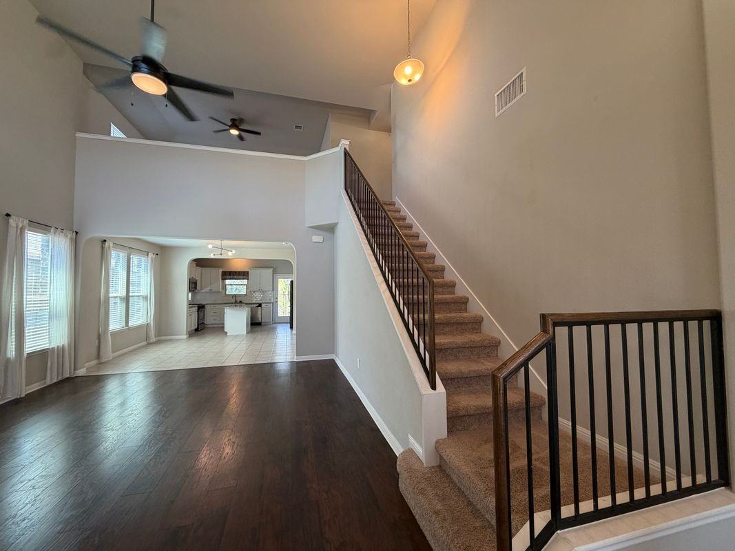 11106 Bruneau Trl - Photo 2 of 28