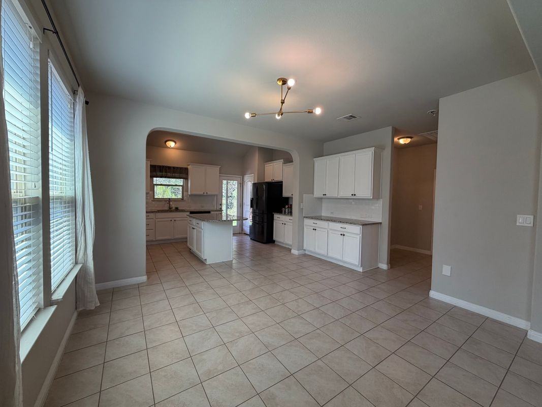 11106 Bruneau Trl - Photo 6 of 28