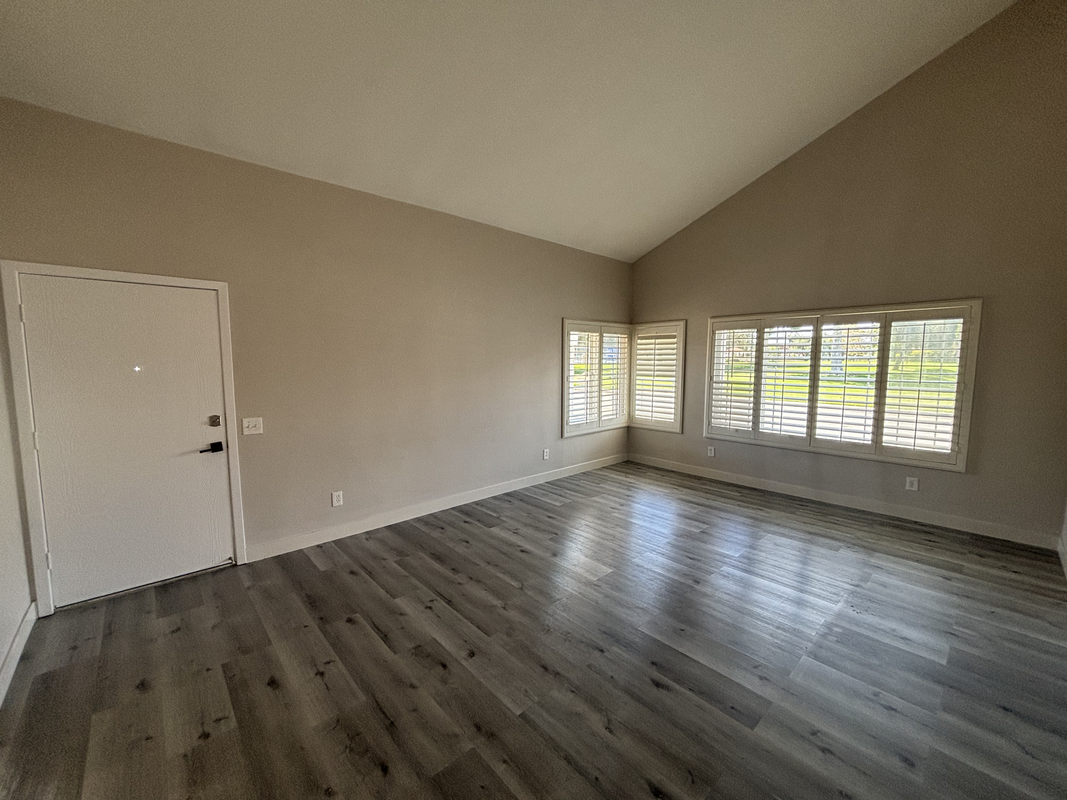 1059 Buena Vista Way - Photo 4 of 19