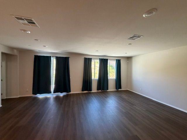 35302 Garcia St - Photo 5 of 13