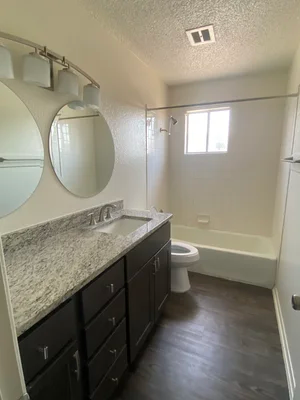 1226 N Lbj Dr - Photo 3 of 7