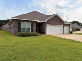 featured image of 10551 Sand Dune Ave