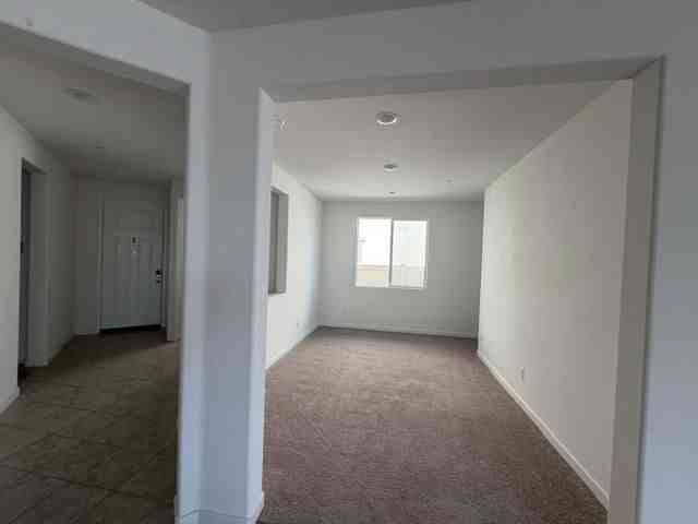 35454 Price St - Photo 2 of 20