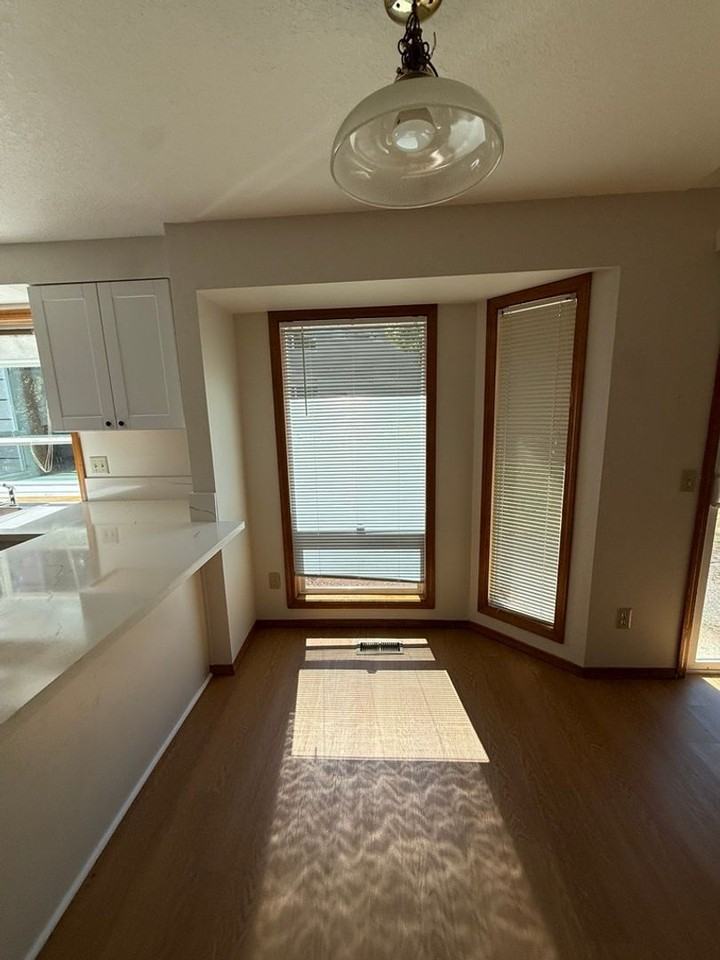 17040 Sw Cambridge Dr - Photo 6 of 14