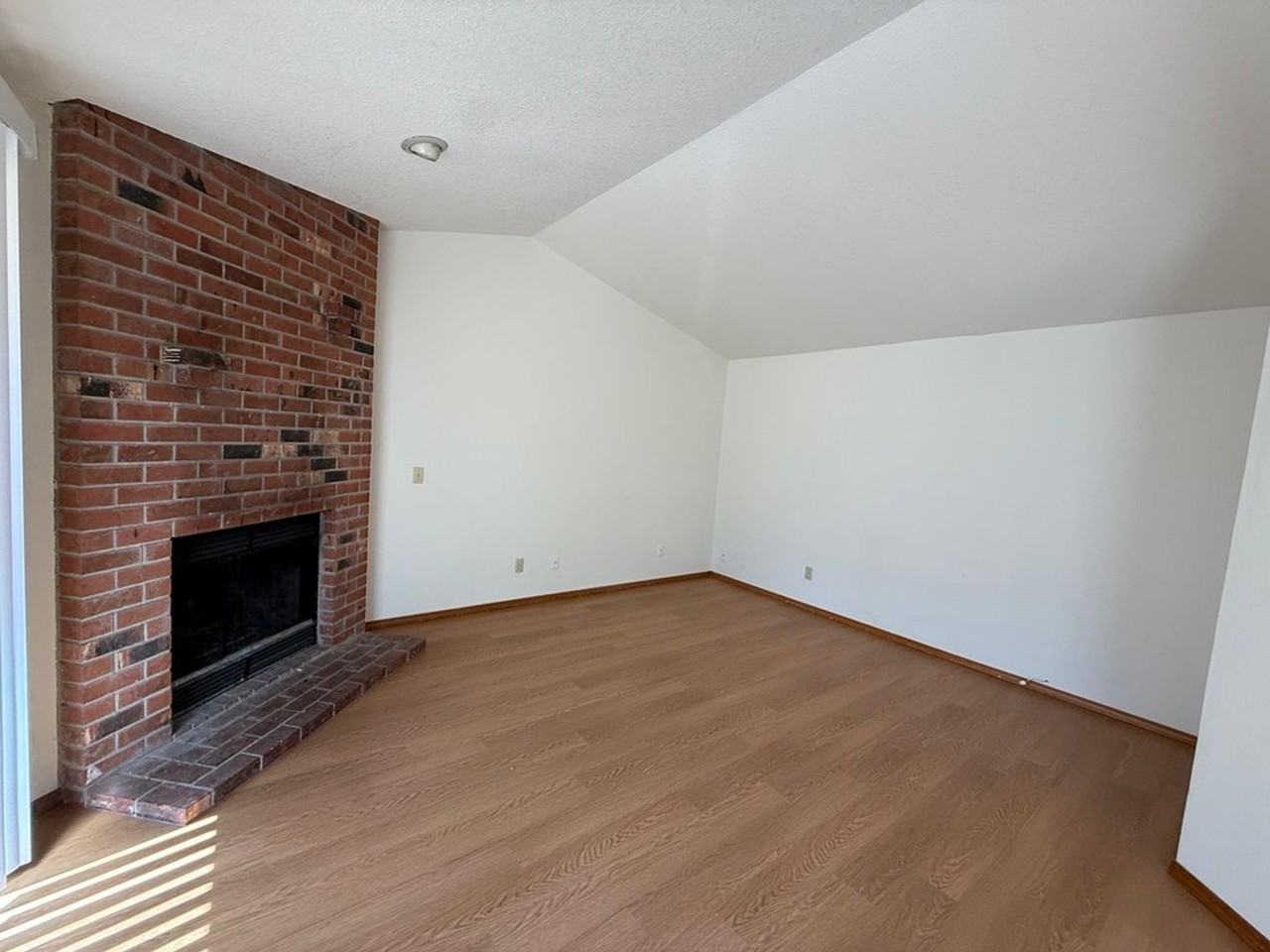 17040 Sw Cambridge Dr - Photo 7 of 14