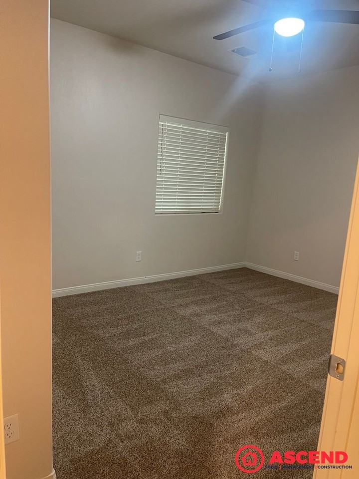 5302 Ciudad Nuevo Dr - Photo 5 of 15