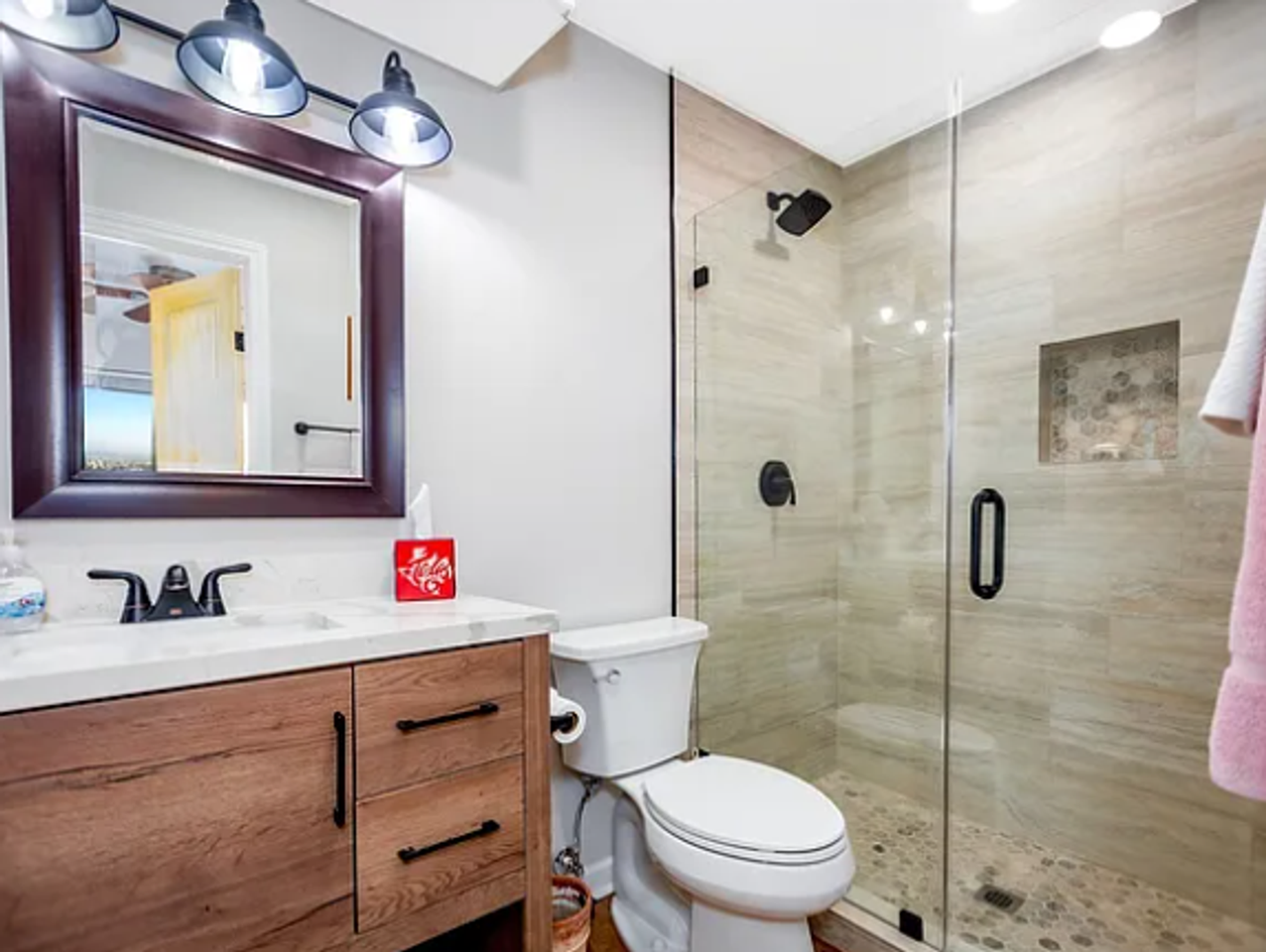 8316 Seawall Blvd #5 - Photo 6 of 28