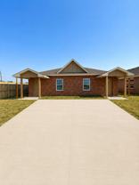 1413 Sw Bishop Rd - Photo 1 of 1