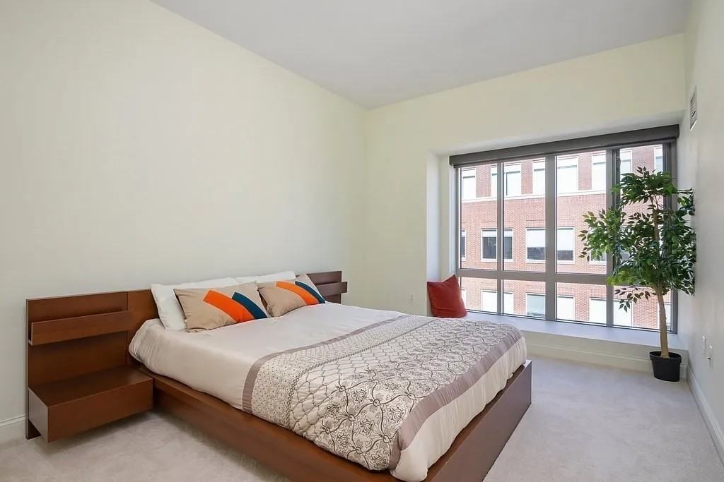 17 Otis St #503 - Photo 3 of 26
