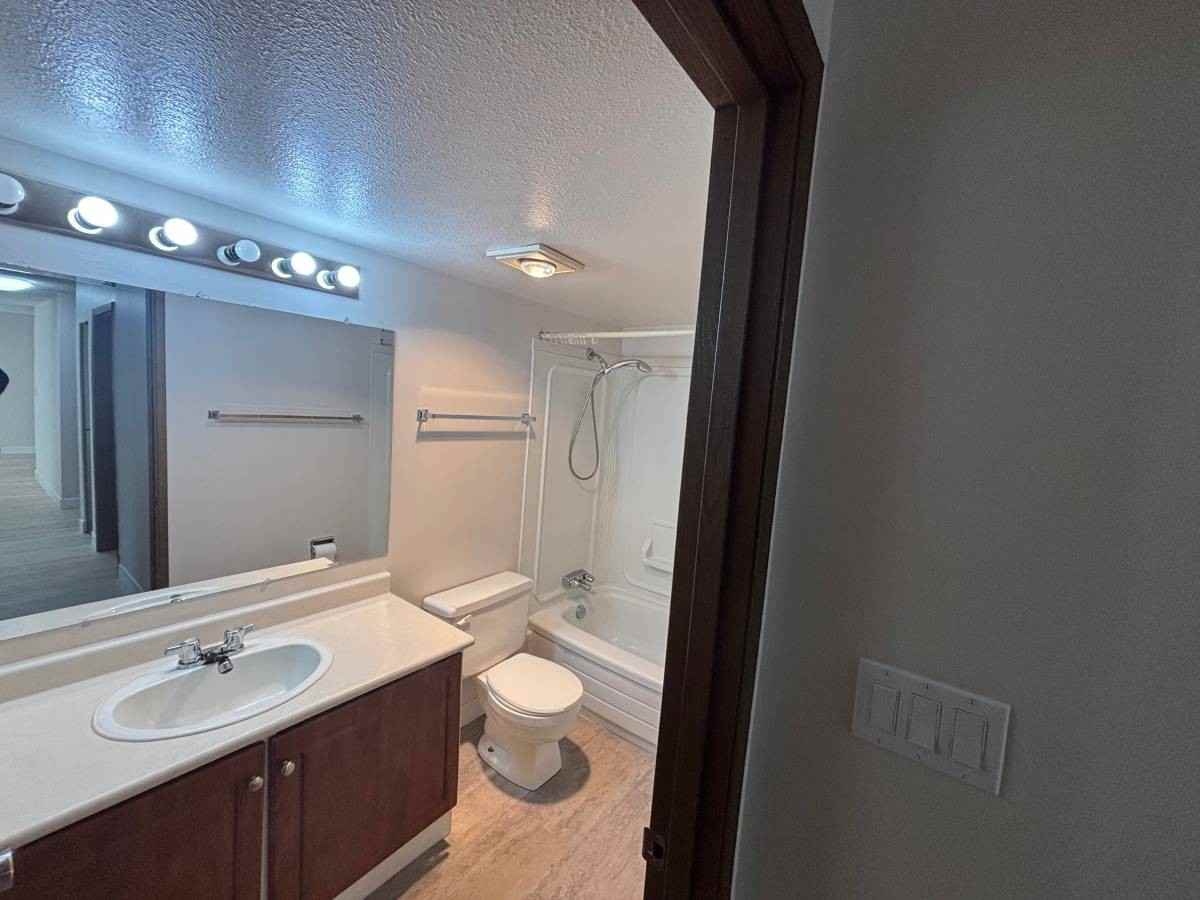 5555 14 Avenue #221 - Photo 5 of 6