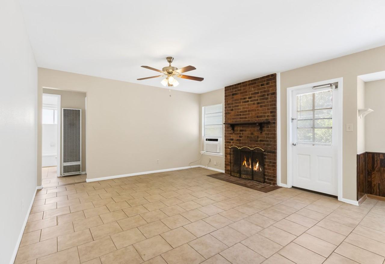 4318 Sun Gate St - Photo 6 of 24