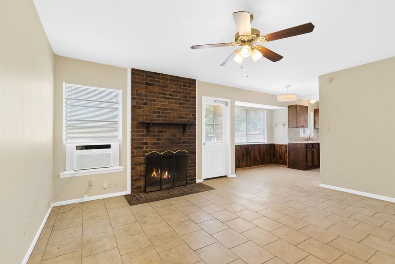 4318 Sun Gate St - Photo 7 of 24