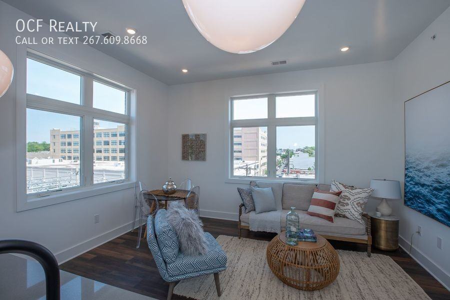 The Porter - 2940 W. Thompson Street - Photo 2 of 29