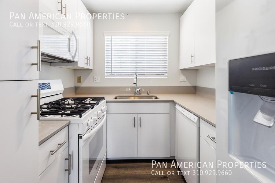 La Vista Apartments - Photo 4 of 11