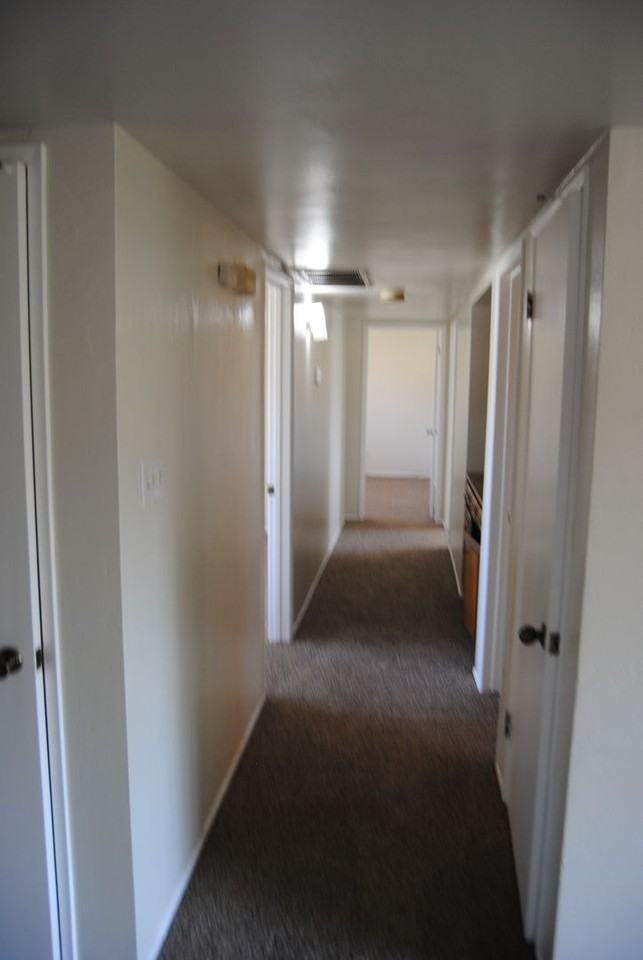500 Plato Ct - Photo 5 of 17