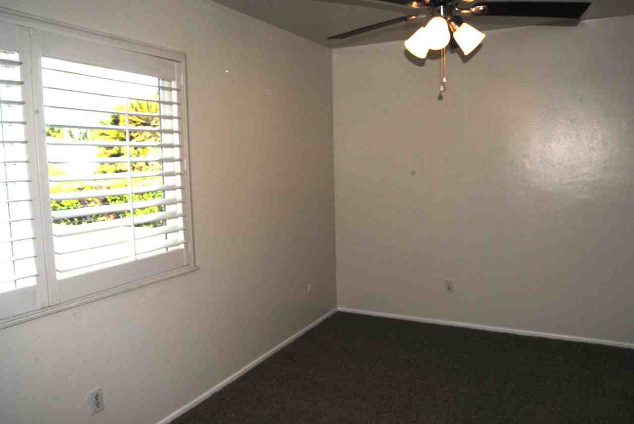 500 Plato Ct - Photo 7 of 17