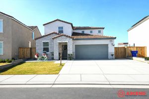 featured image of 3125 Riverwood Park Dr