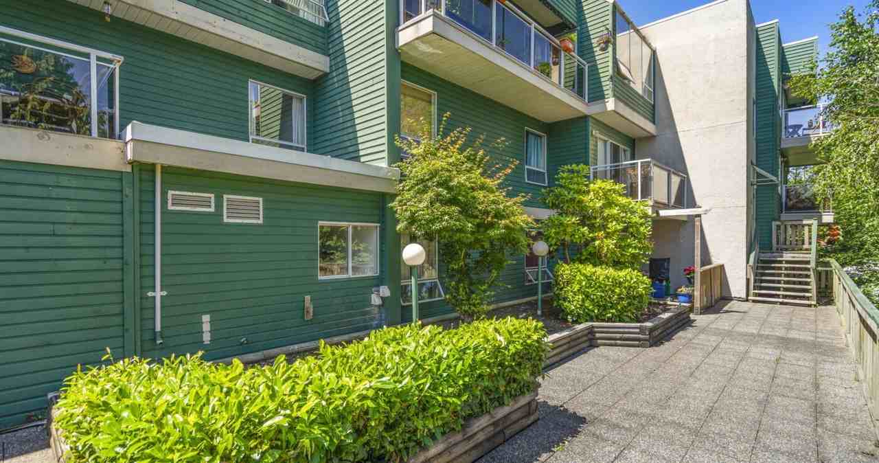 1504 56 Street #103 - Photo 3 of 4