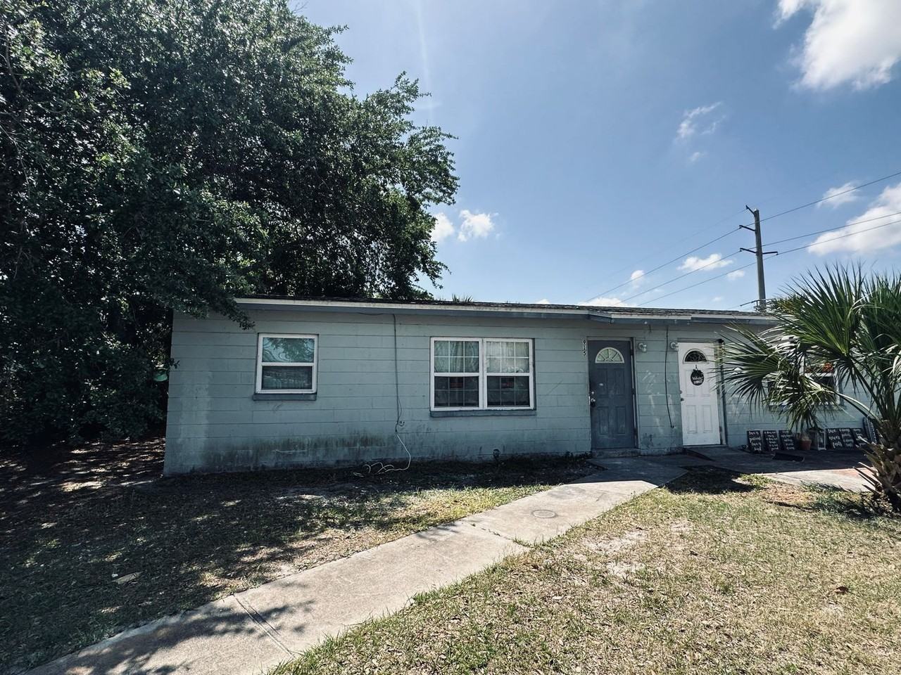 915 Pine St - Photo 7 of 7
