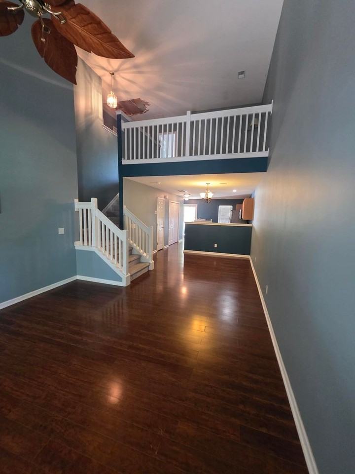 224 Cross Rd - Photo 2 of 23