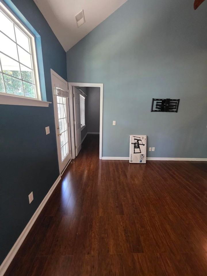 224 Cross Rd - Photo 3 of 23
