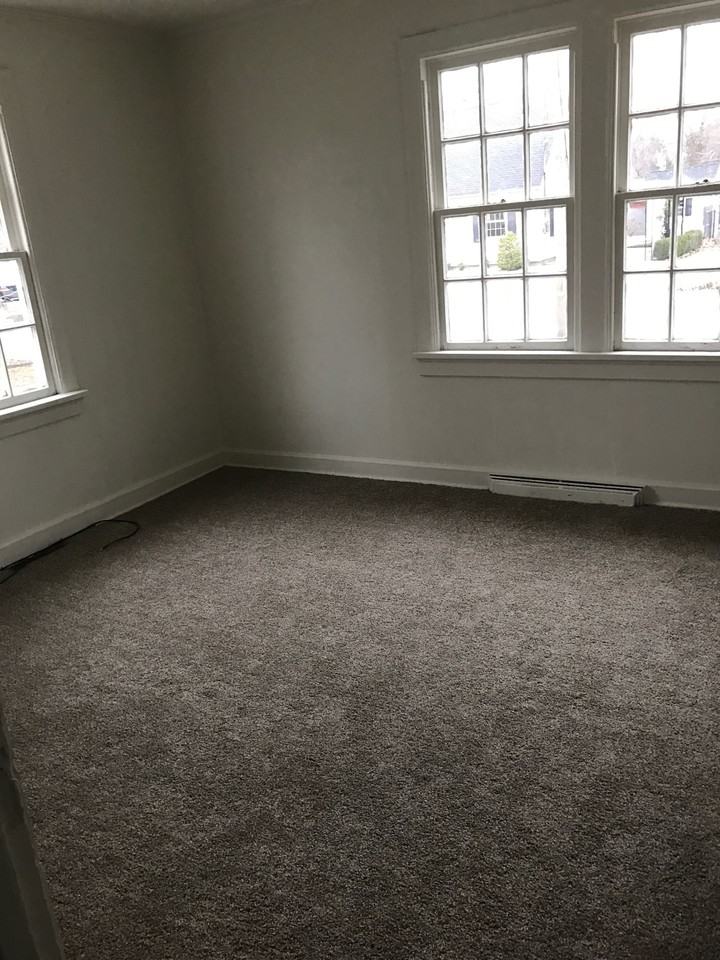 BEV513 - Photo 2 of 3