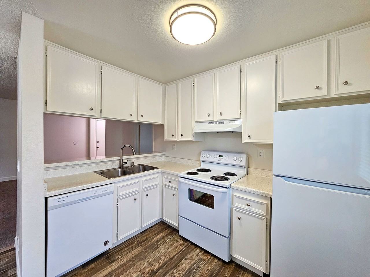 Lake Meadows Apartments! - Photo 3 of 50