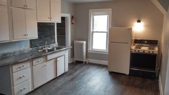 Chestnut 720 - Photo 1 of 1