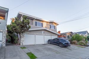 featured image of 3222 Delaware St