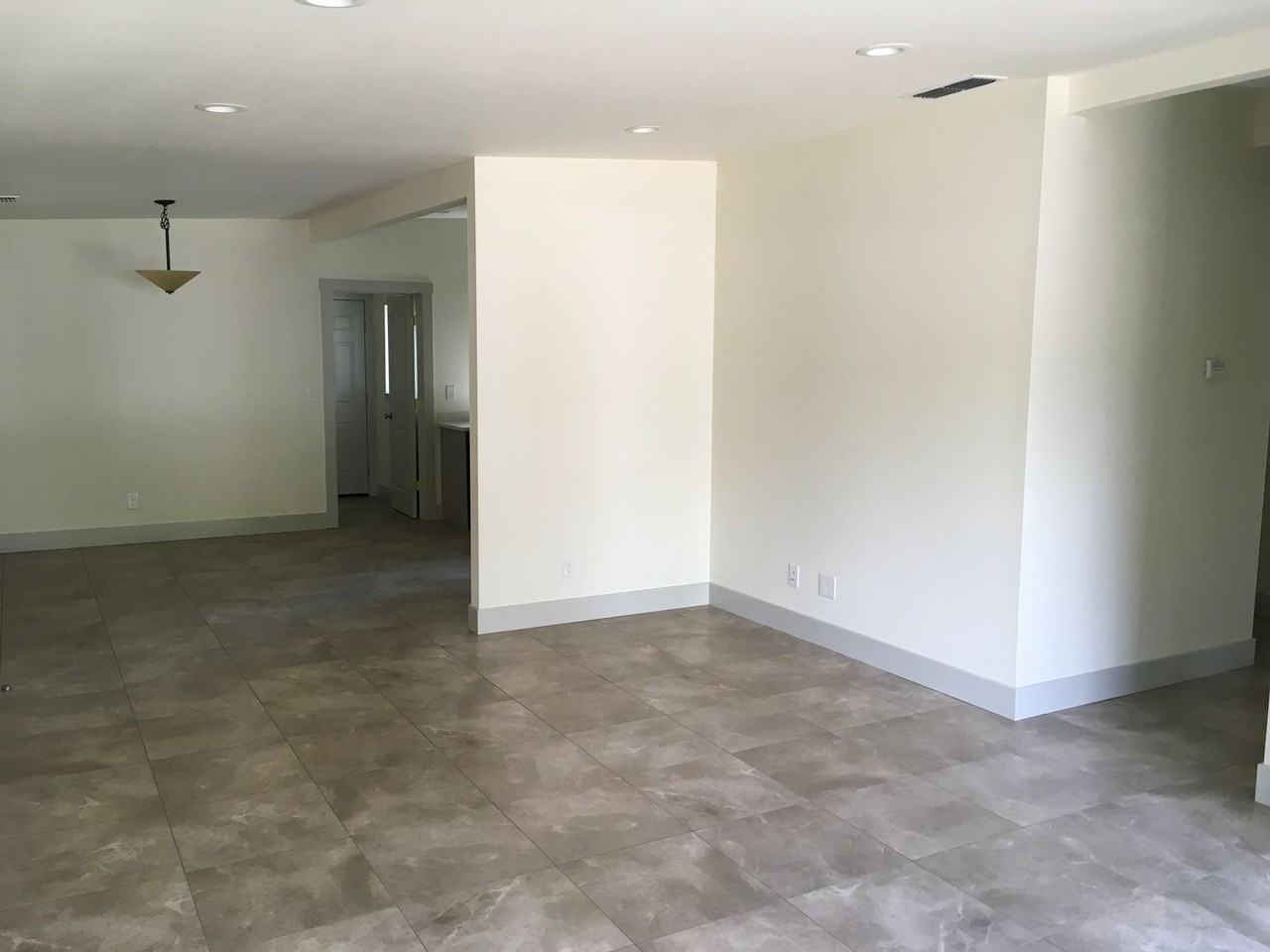 651 State St - Photo 3 of 10