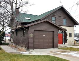 206 W Clinton St - Photo 1 of 1