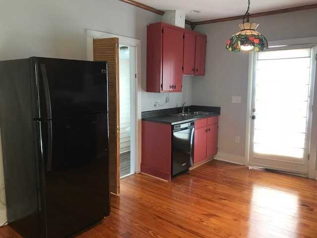 402 Madkins St - Photo 6 of 18