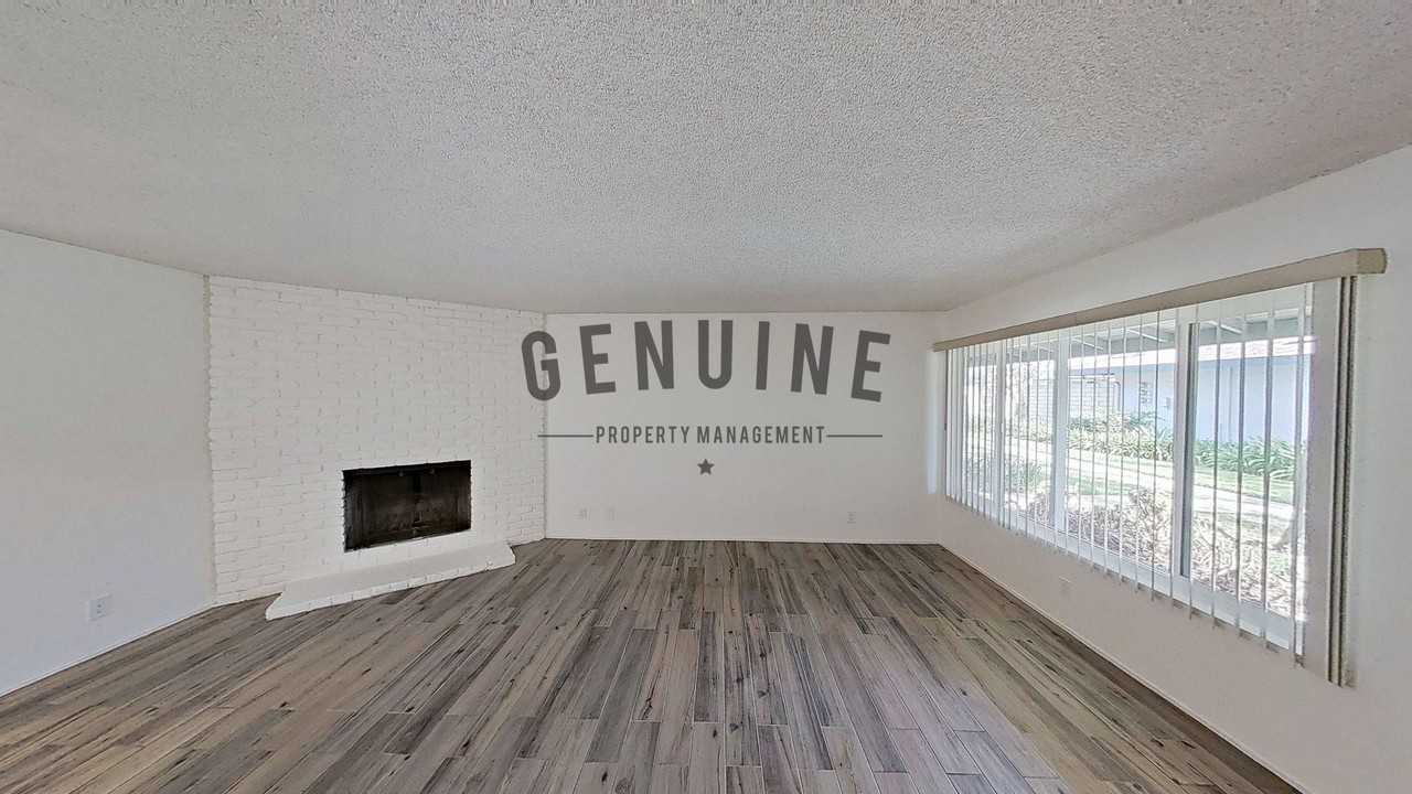 1107 W Memory Ln - Photo 3 of 43