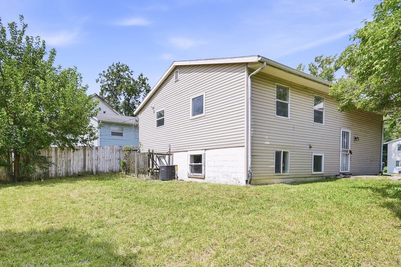 1813 E 26th Ave - Photo 2 of 10