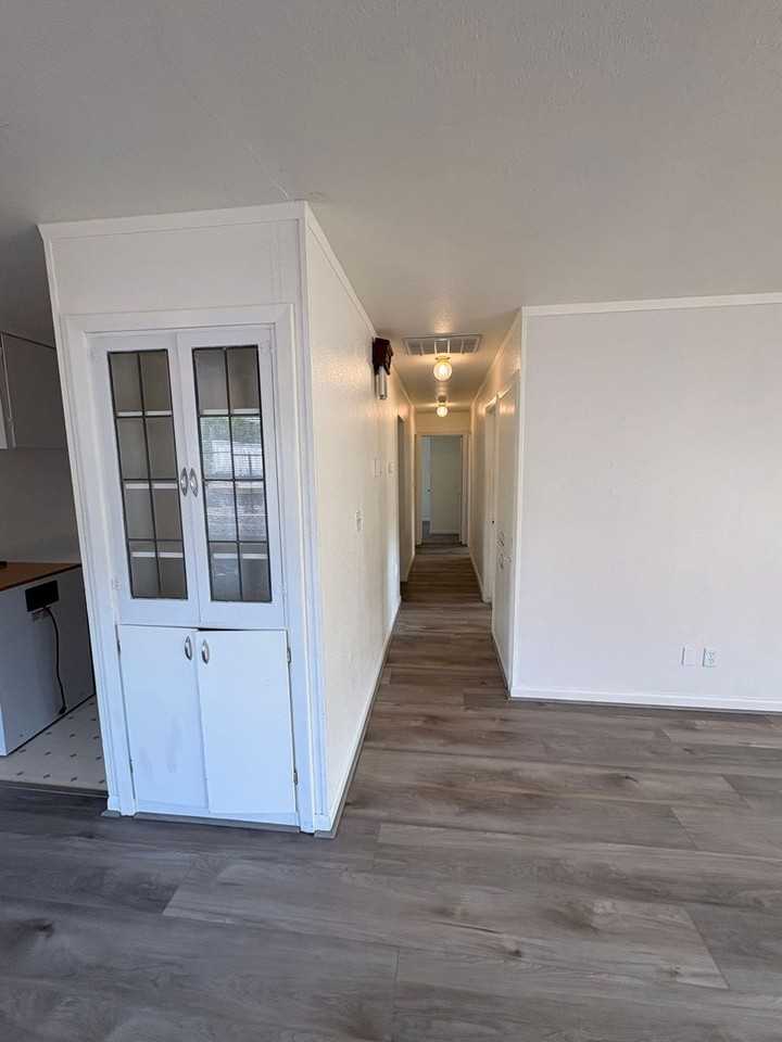 216 Mocliff Rd - Photo 5 of 12